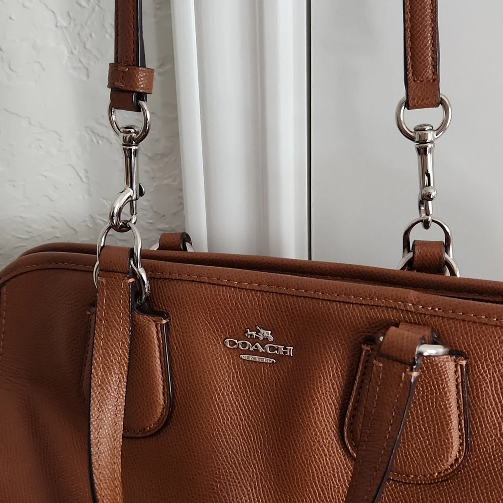 Coach crossbody - Picture 3 of 6